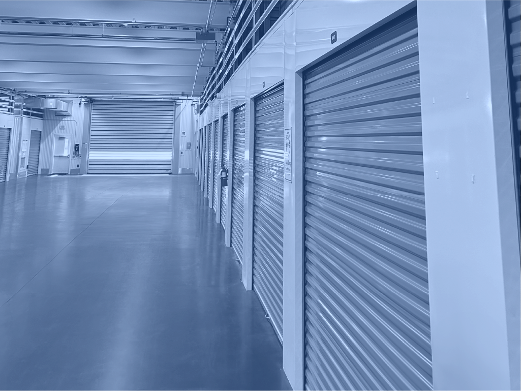 Self-storage with drive in unloading area at StorSpaces.